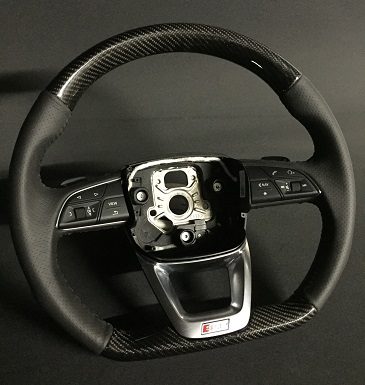 carbon-steering-wheel-Audi-R8
